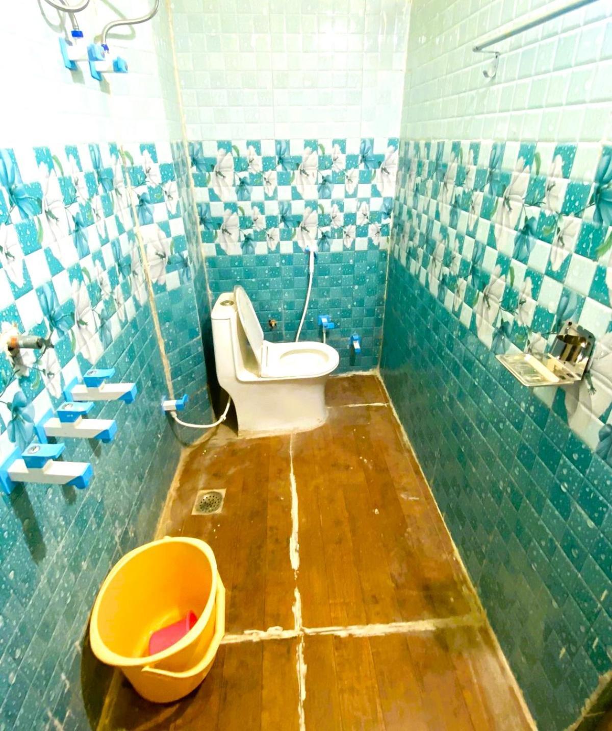 Bssn Guest House Gwalior Buitenkant foto